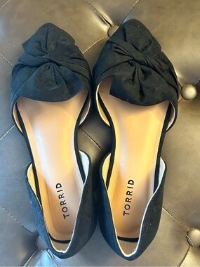 Torrid Black Knot-Front D'Orsay Flats